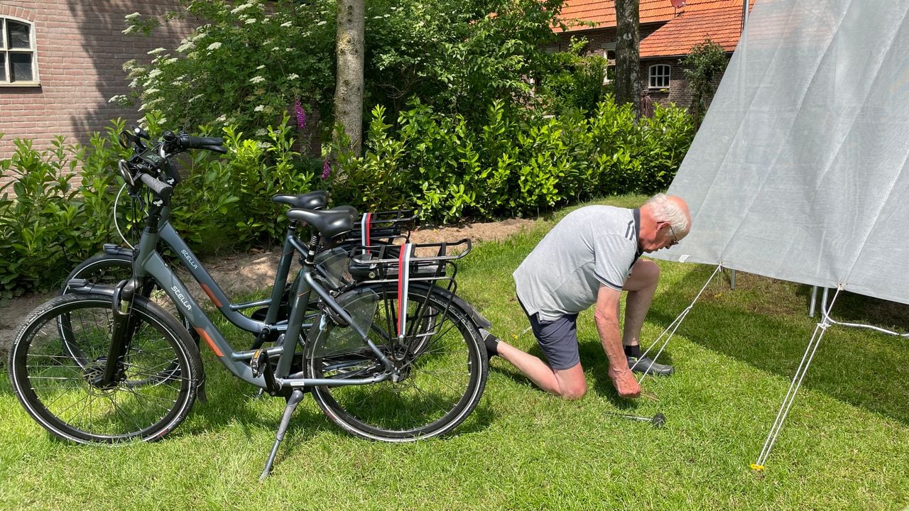 Wiegert zet de tent op