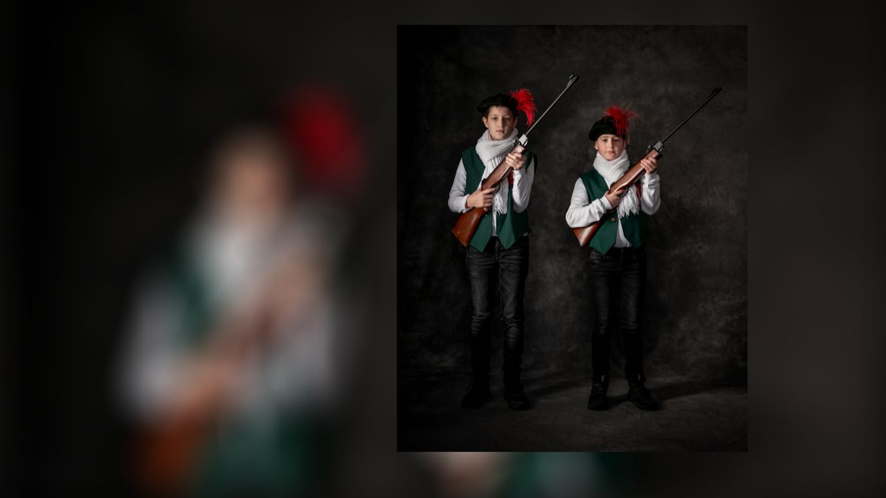 Twee jonge gildebroeders van het gilde Sint Catharina (foto Ida van Boekel) 