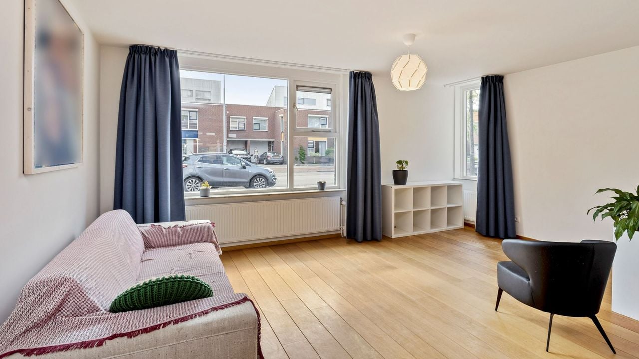 Een knus huis voor Dijsselbloem en zijn vrouw maar er is ook ruimte voor logés (foto: Makelaar van Uffelen).