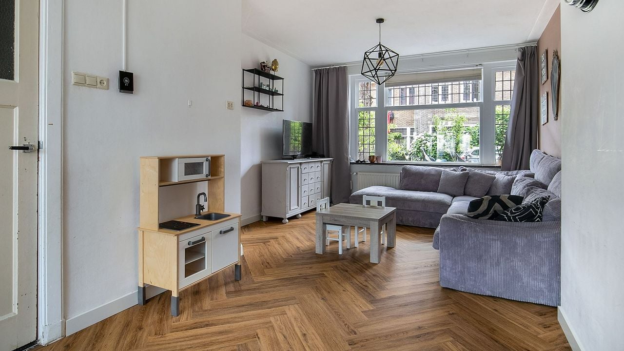 Een typisch jaren 30-huis vlakbij het centrum (foto: Huis-o-Theek Makelaars).