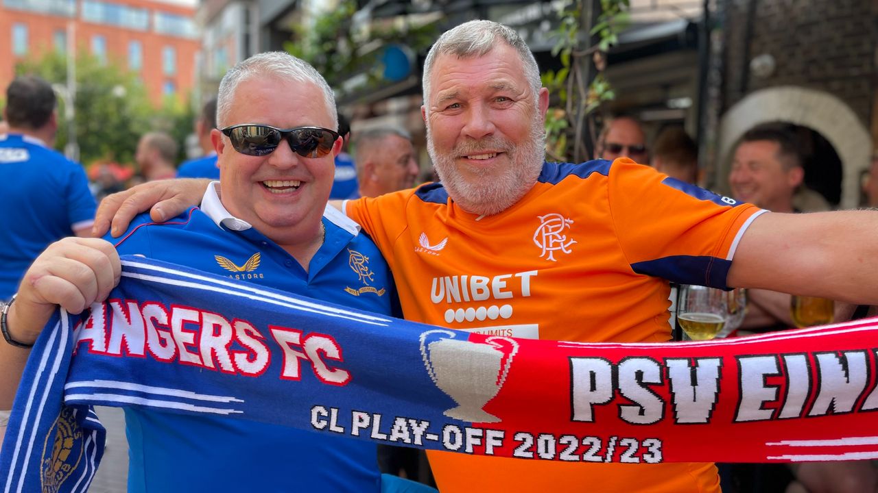 Fans van Rangers (foto: Raymond Merkx).