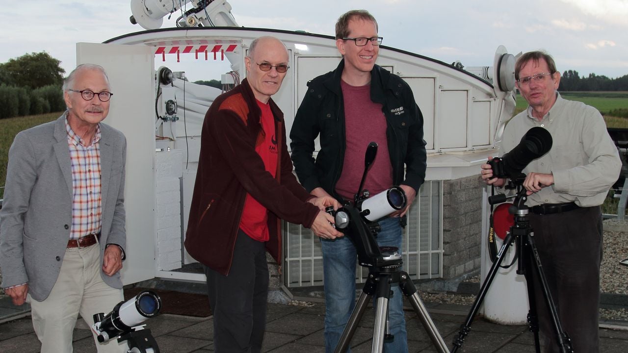 Eclipsjagers (foto: R. van Mackelenbergh).