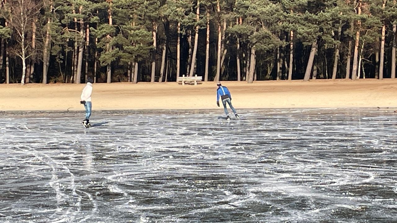 Schaatsers hadden alle ruimte op het Klompven
