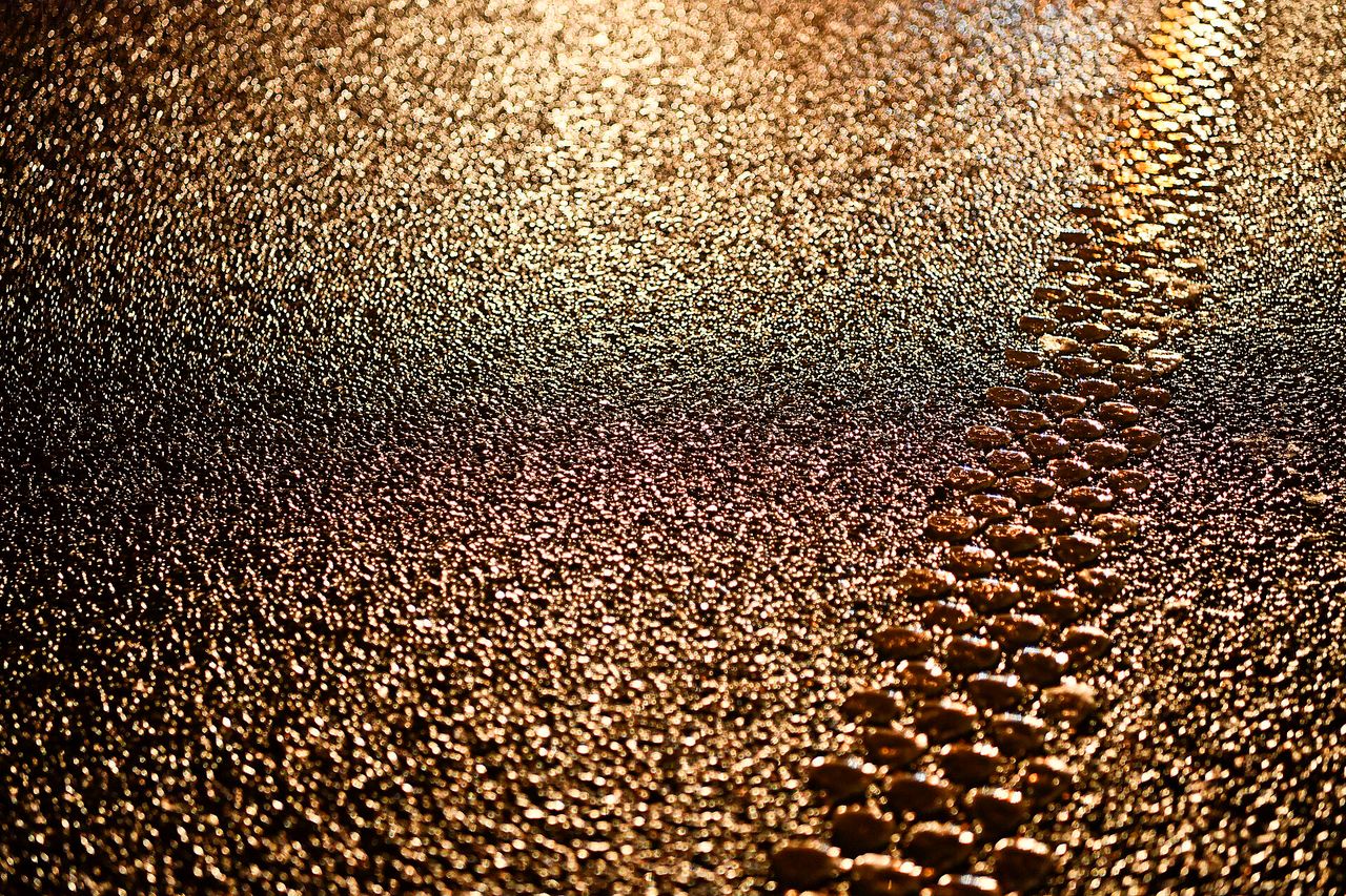 Glad wegdek van viaduct aan de Westparallel (foto: Rico Vogels / SQ Vision).