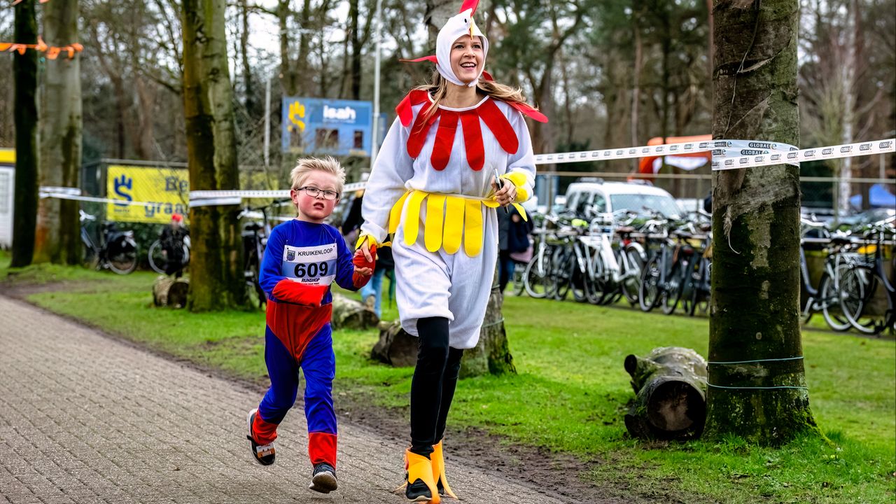 Hanen en helden gaan hand in hand (foto: Marcel van Dorst).