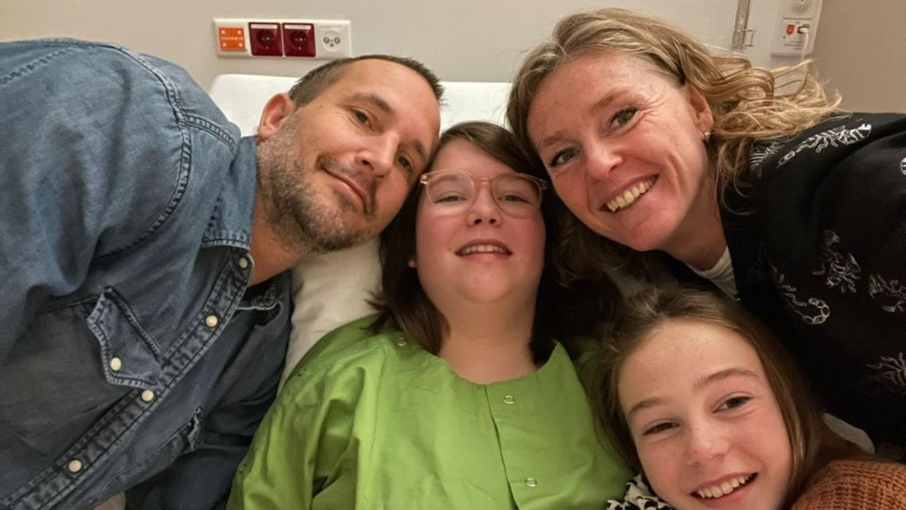 Lotte met haar familie (eigen foto).