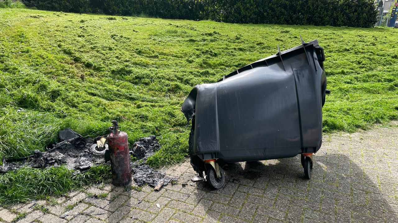 De gesmolten container (foto: Raymond Merkx).
