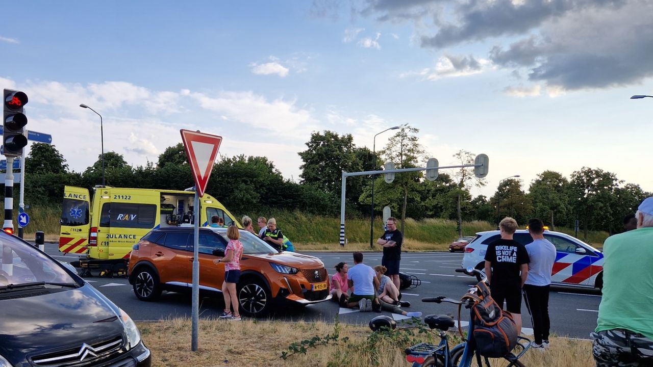 Een ooggetuige zag iemand door de klap door de lucht vliegen. 