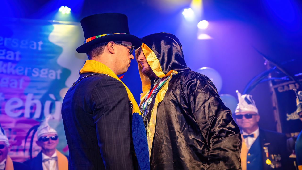 Er werd niet geknokt, maar er was wél een staredown (foto: EYE4Images)