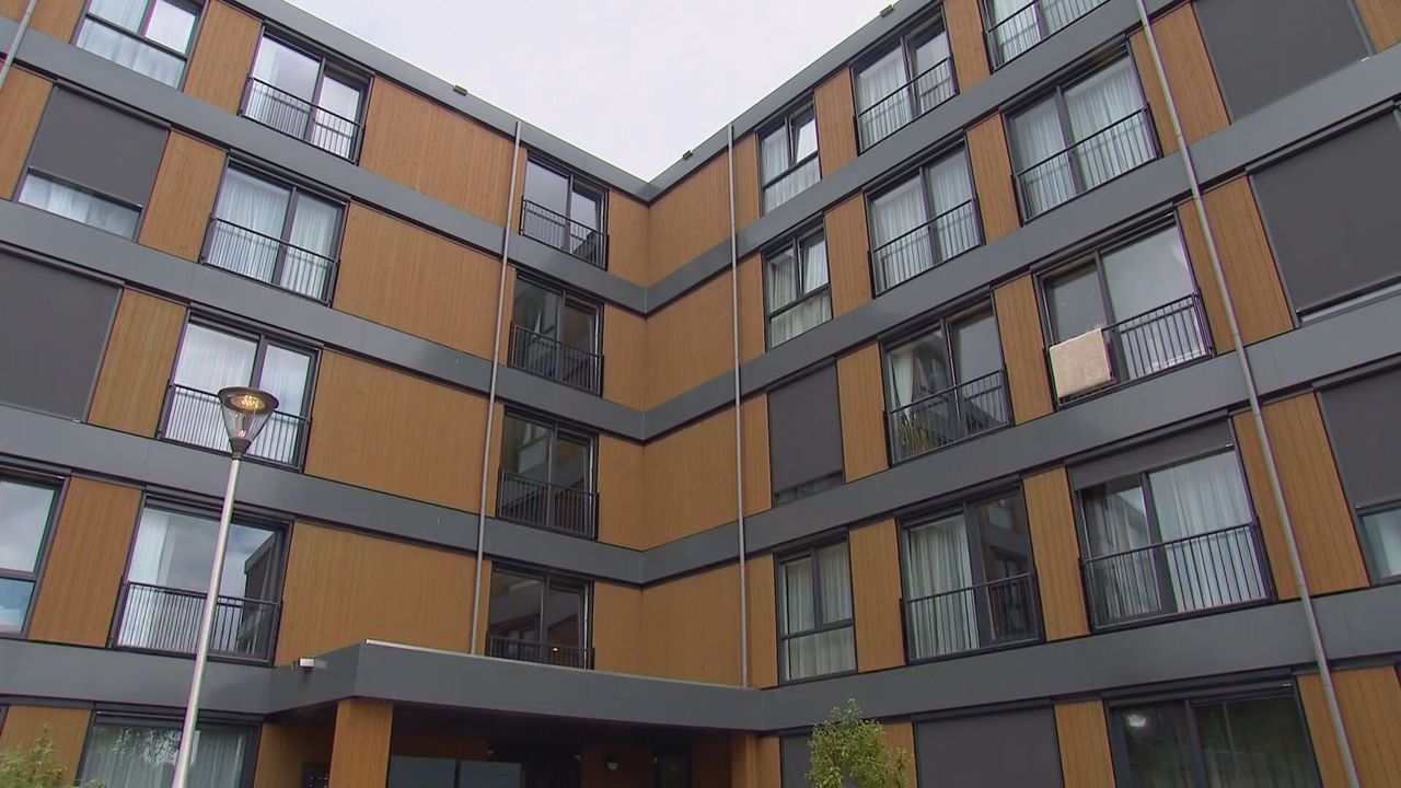 De flexwoningen aan de Ringbaan Zuid in Tilburg (foto: Omroep B