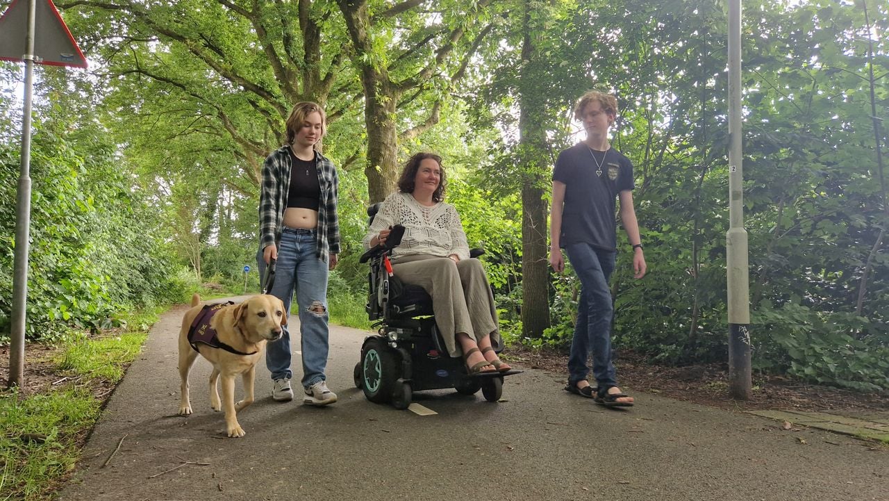 Door de hulp van haar kinderen kan Tamara genieten van de leuken dingen (foto: Noël van Hooft).