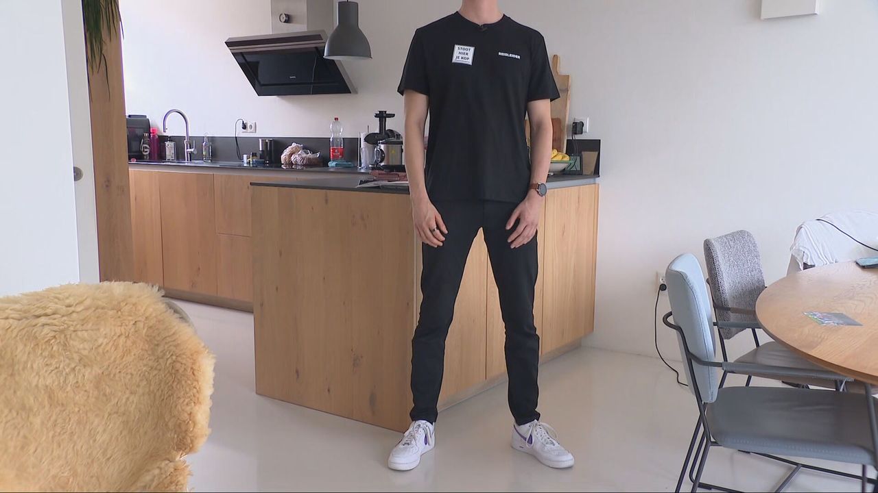 Onze verslaggever (1 meter 75) had wat moeite met het fotograferen van Lars. (foto: Raymond Merkx).