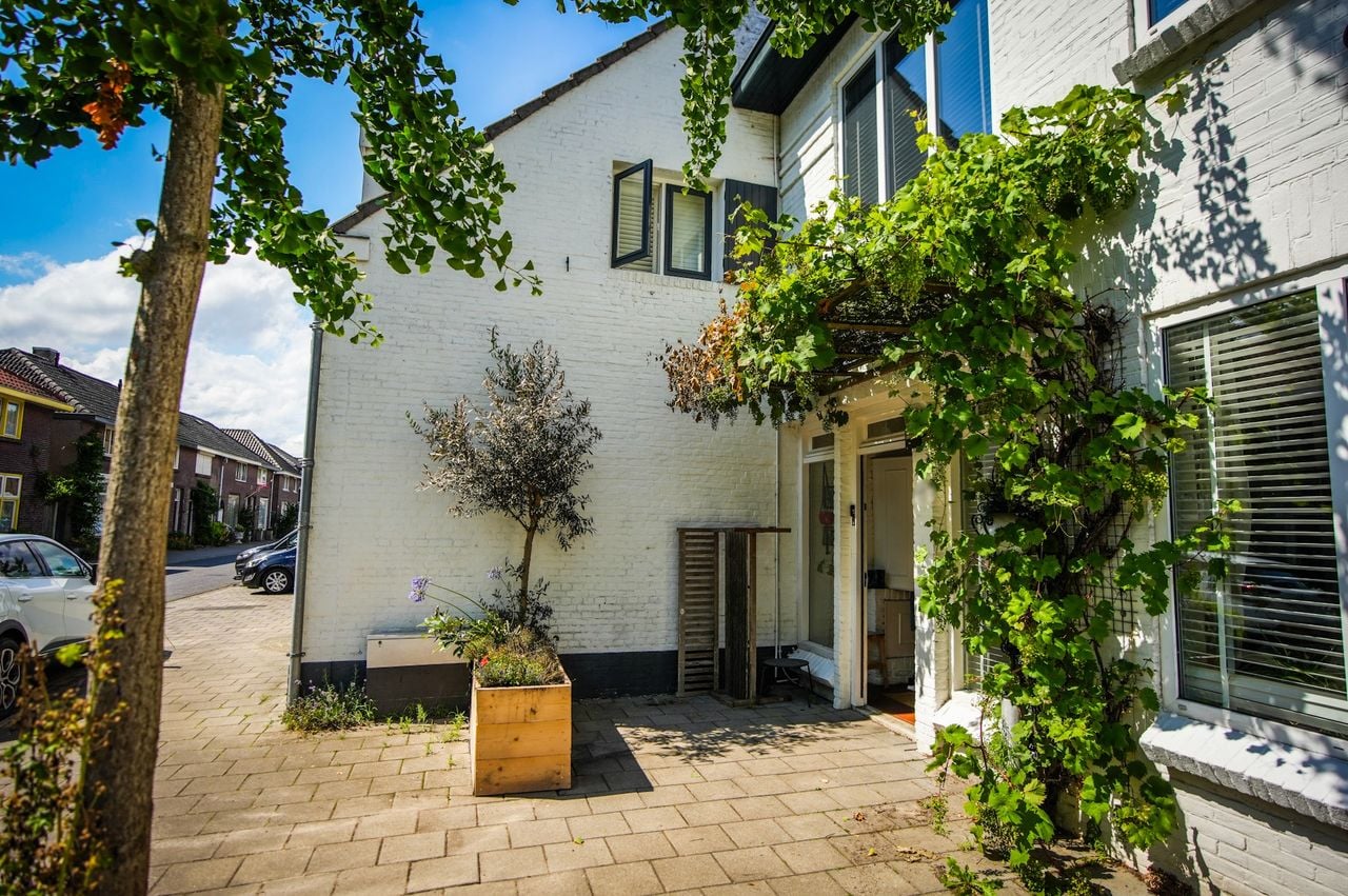 Het getroffen huis (foto: SQ Vision).