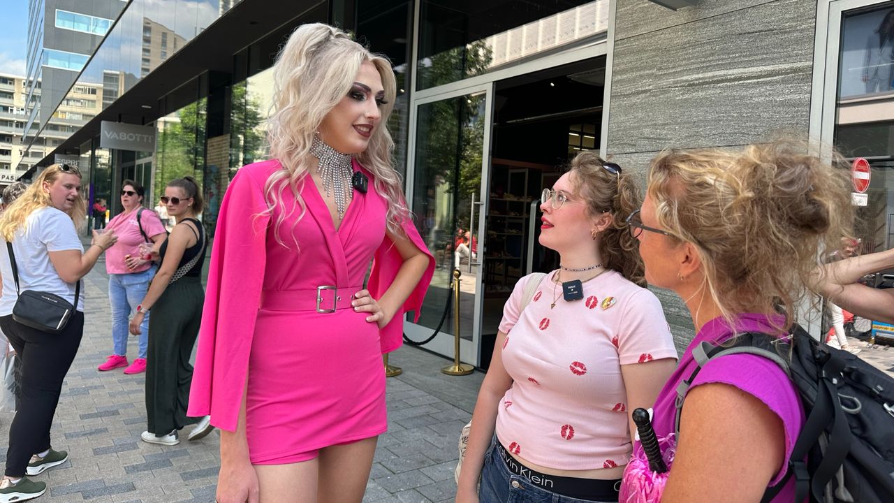 Op straat vliegen de complimenten Jessie om de oren. (foto: Floortje Steigenga)