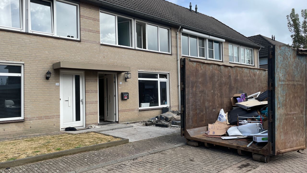 Alles gaat in de container.