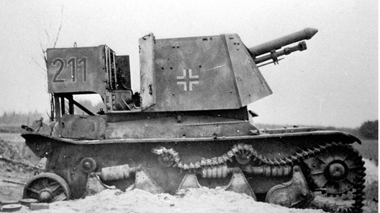 Renault-anti-tankkanon van KG Huber achtergelaten bij Veghel (foto: archief) 