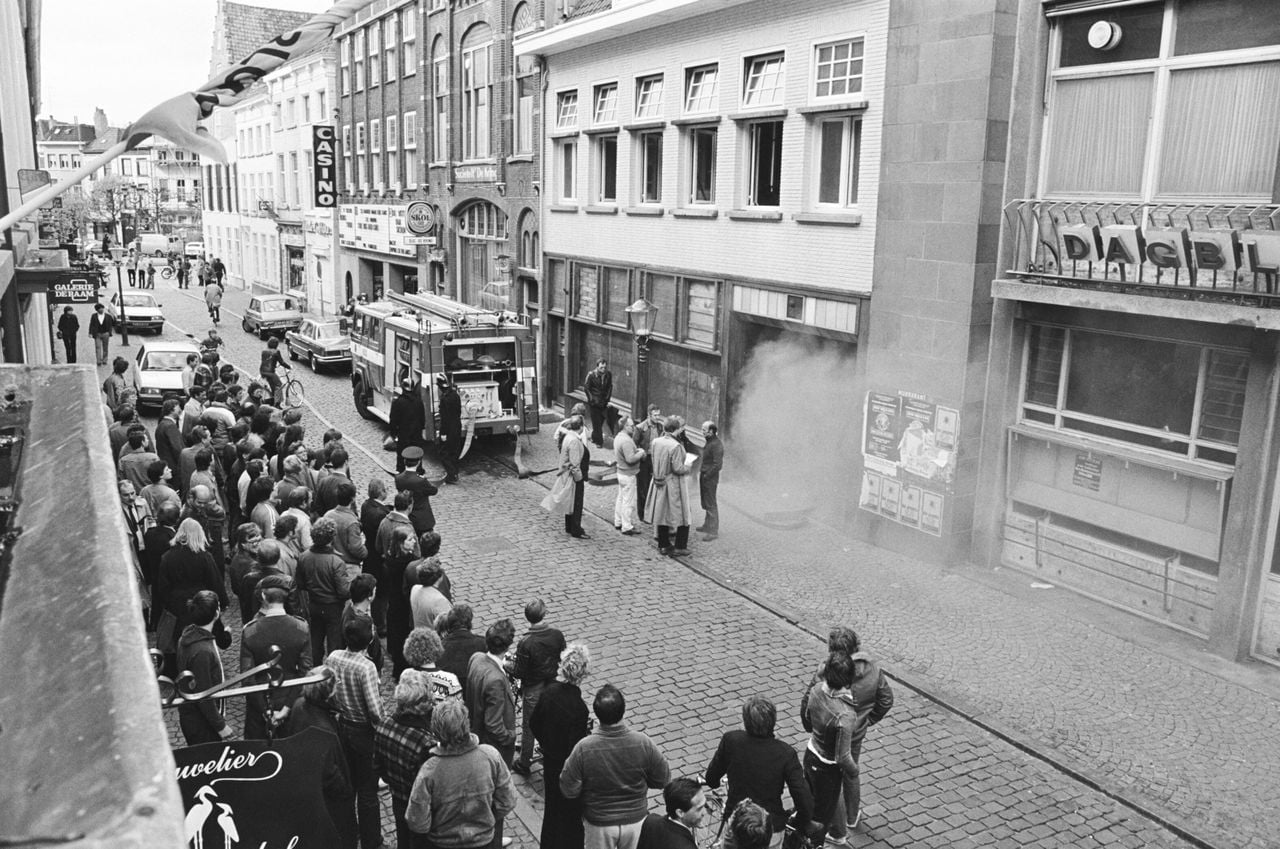 Brand in het café in 1980 (foto: BN De Stem, Johan van Gurp/collectie Stadsarchief Breda)