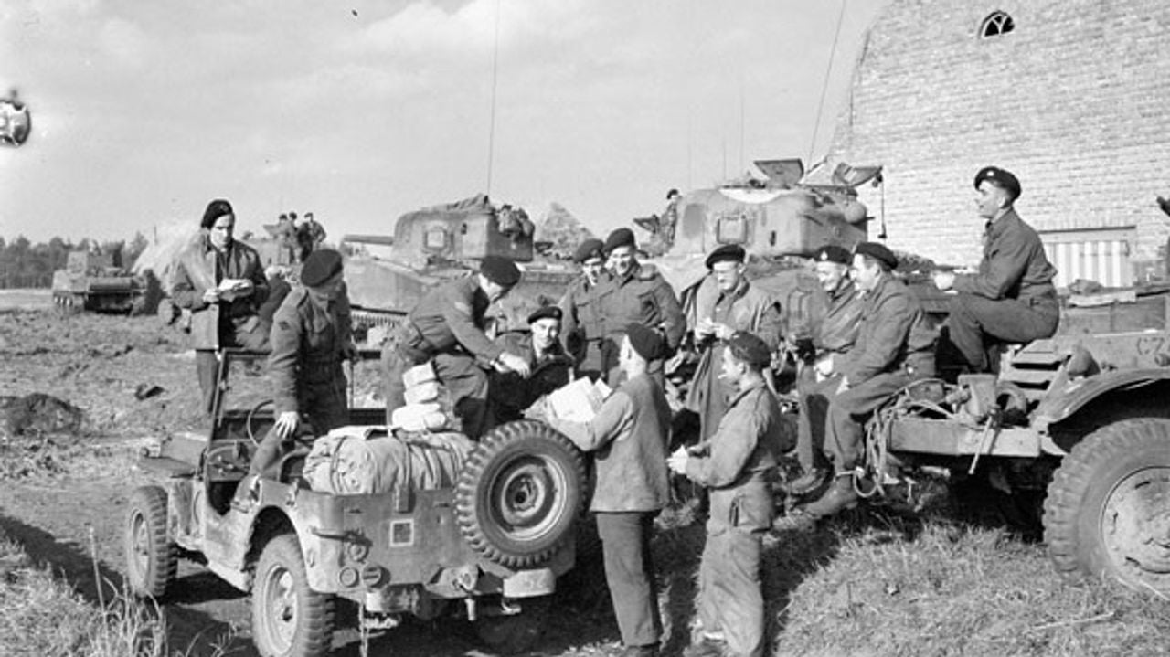 De tankeenheid van Fort Garry Horse bij Puts Molentje , oktober 1944 (foto: archief)