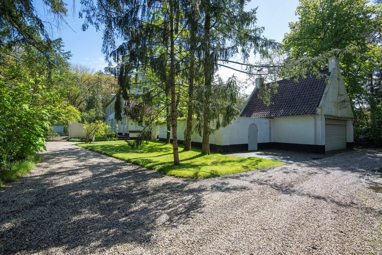 Een van de bijgebouwen (foto: De Landerije).