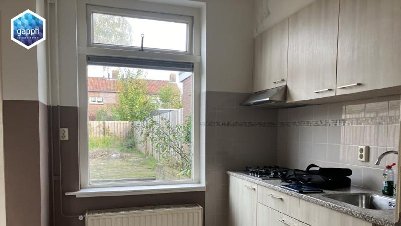 Een gekke vlek rechtsboven in de keuken (foto: Gapph).