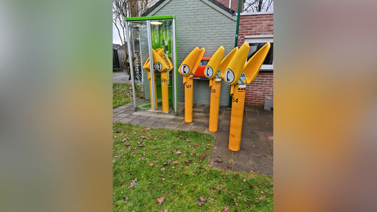 De ANWB-palen van Arno.