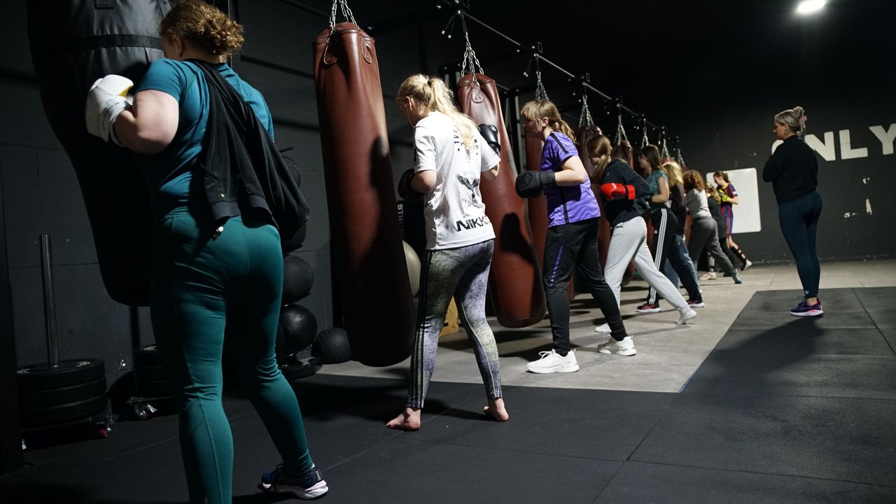 De pubers kunnen zich bij de Auti Power Girls Club helemaal laten gaan. 