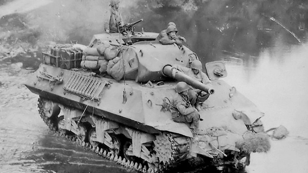 M10-Wolverine tankjager  op onbekende plek en tijd (foto: archief). 