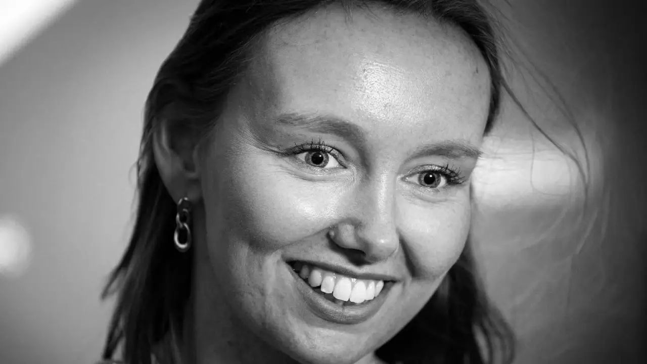 Eva bij de Best Social Award.