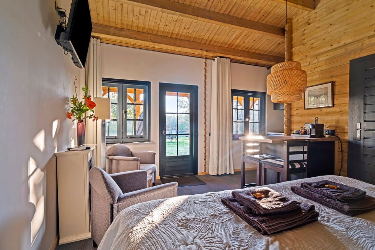 De woon- en slaapkamer (foto: Fynhuys Makelaars)