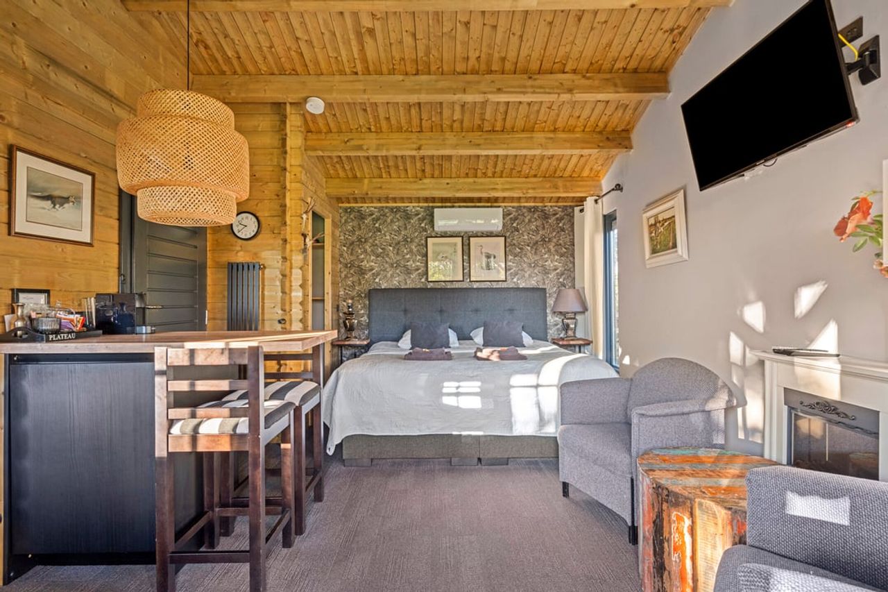 De woon- en slaapkamer (foto: Fynhuys Makelaars)