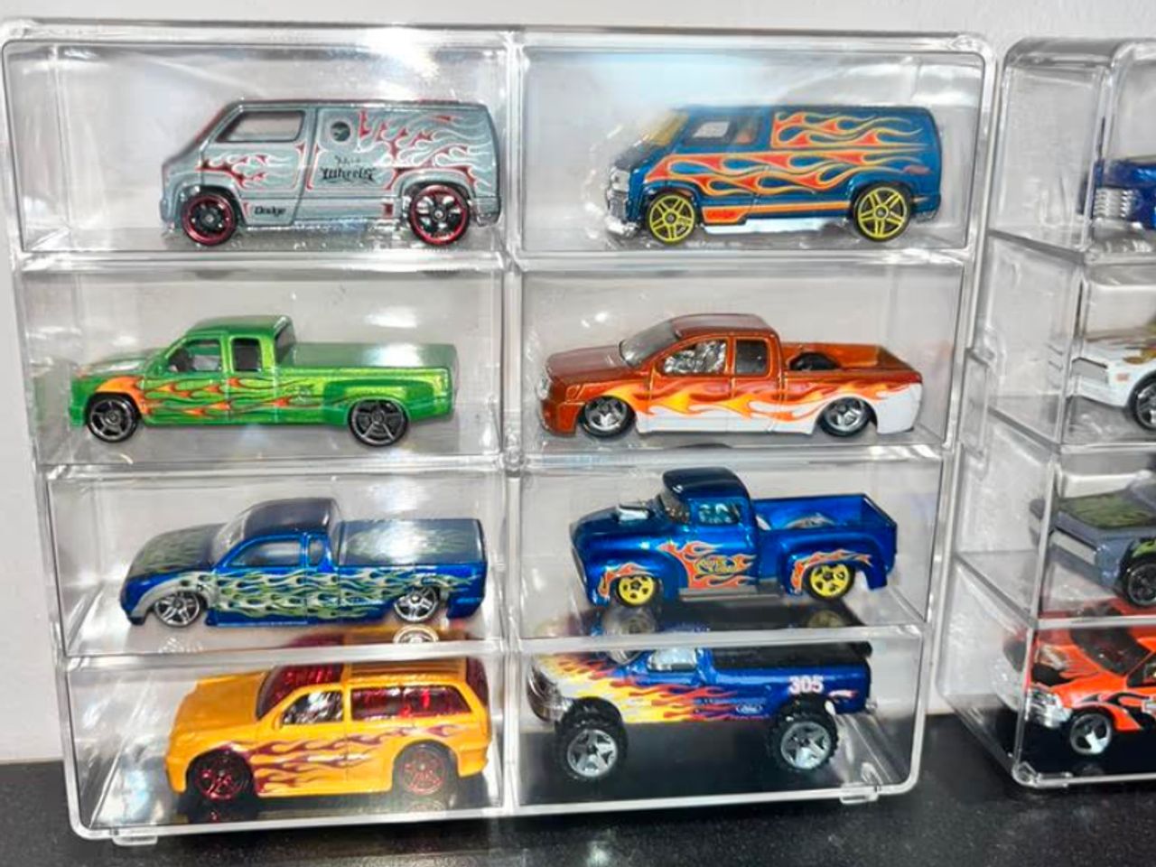 Enkele Hot Wheels uit de collectie van Thijs.