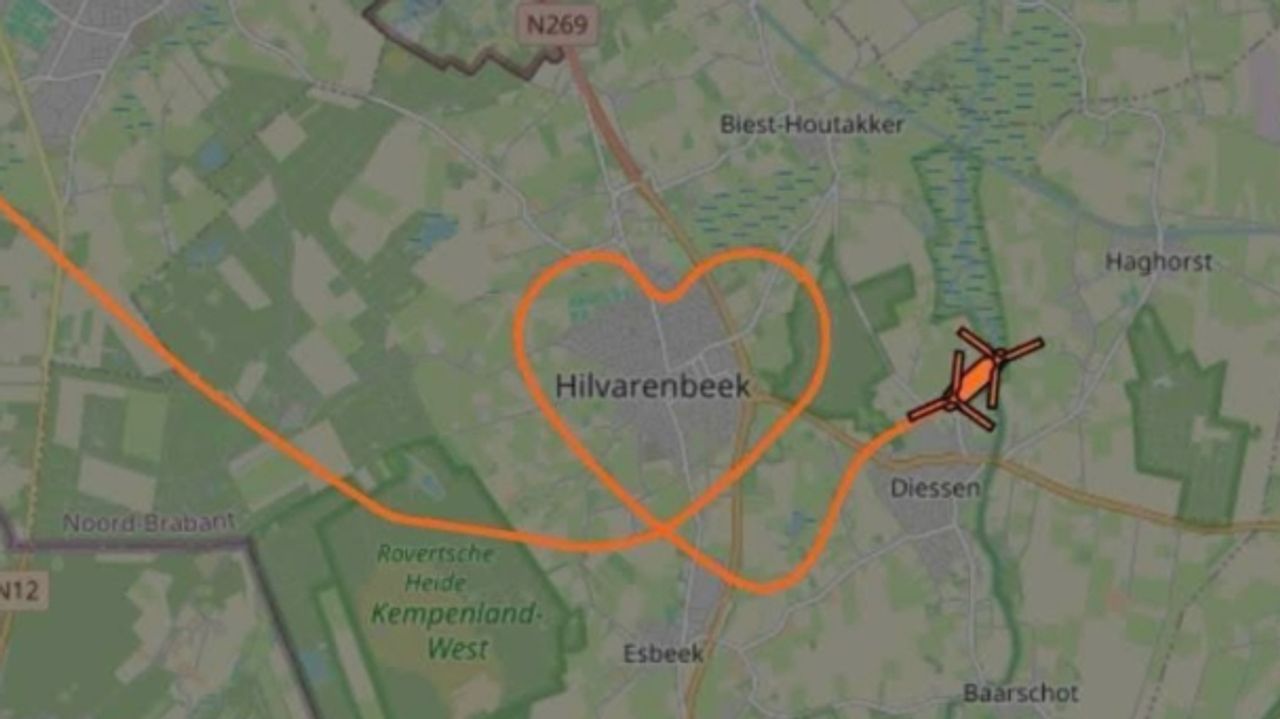 Een Chinook vloog dit hartje boven Hilvarenbeek (foto: Koninklijke Luchtmacht).