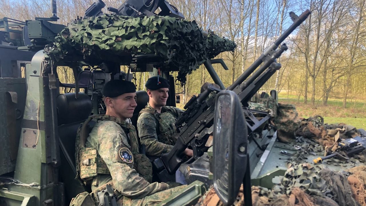 Militairen van 42 Pantser Infanterie Bataljon (foto: Willem-Jan Joachems)