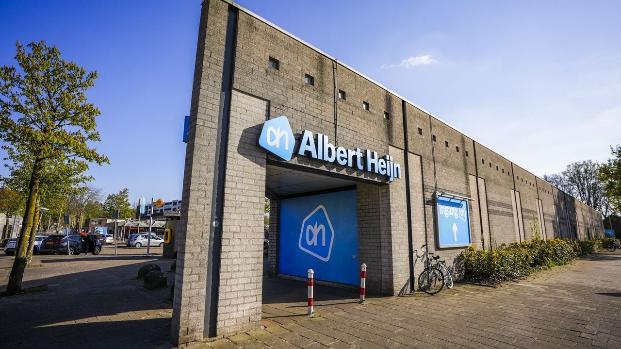 Ook bij een filiaal aan de Ardéchelaan in Eindhoven werd cocaïne gevonden (foto: SQ Vision).