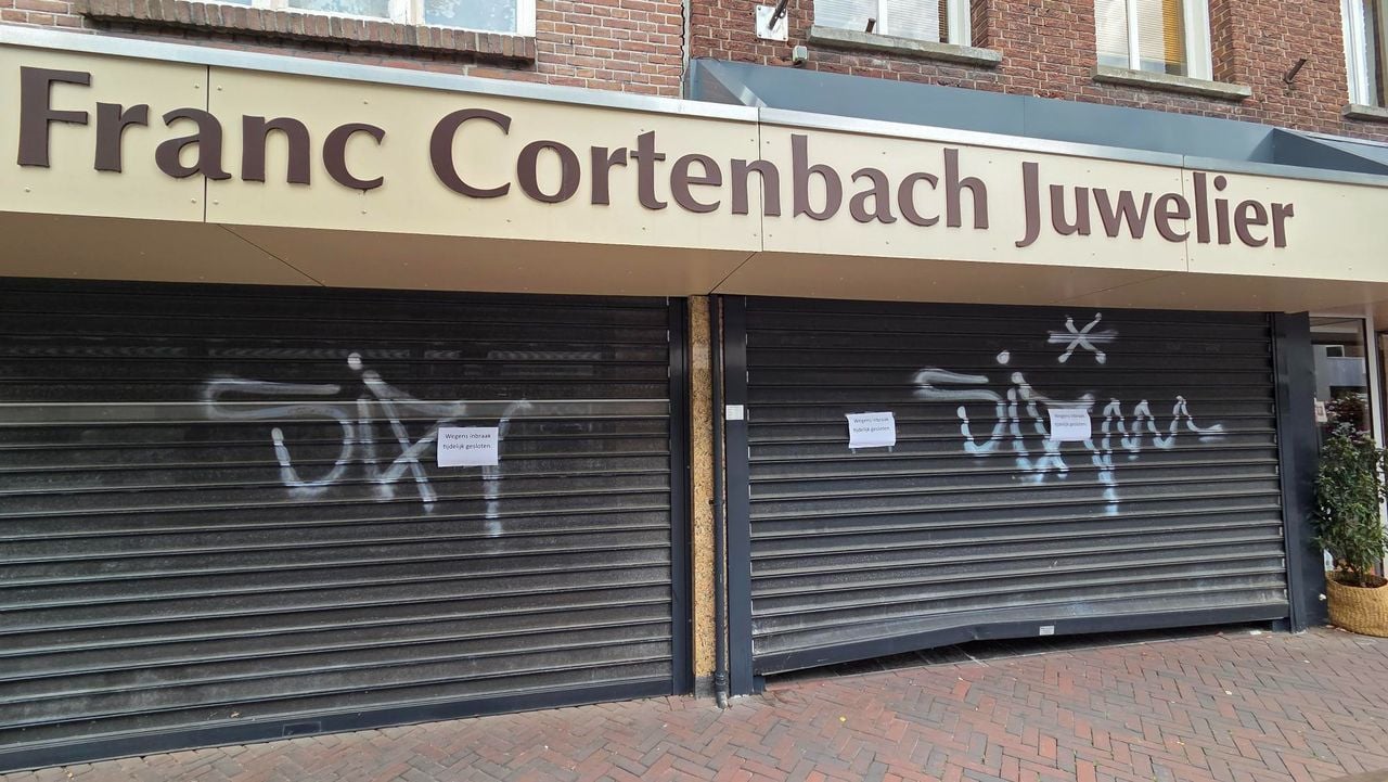 De winkel is voorlopig dicht (foto: Noël van Hooft).