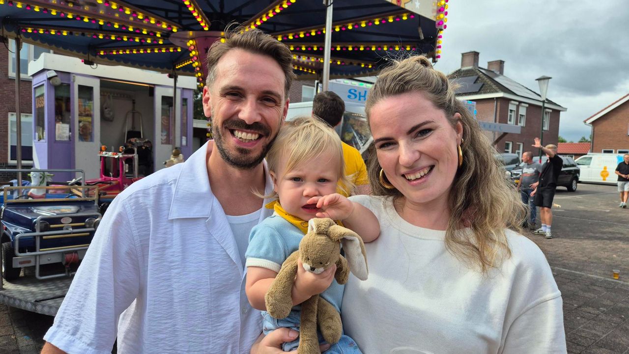 Voor Simone en haar gezin voelt de kermis als een dorpsfeest (foto: Collin Beijk).
