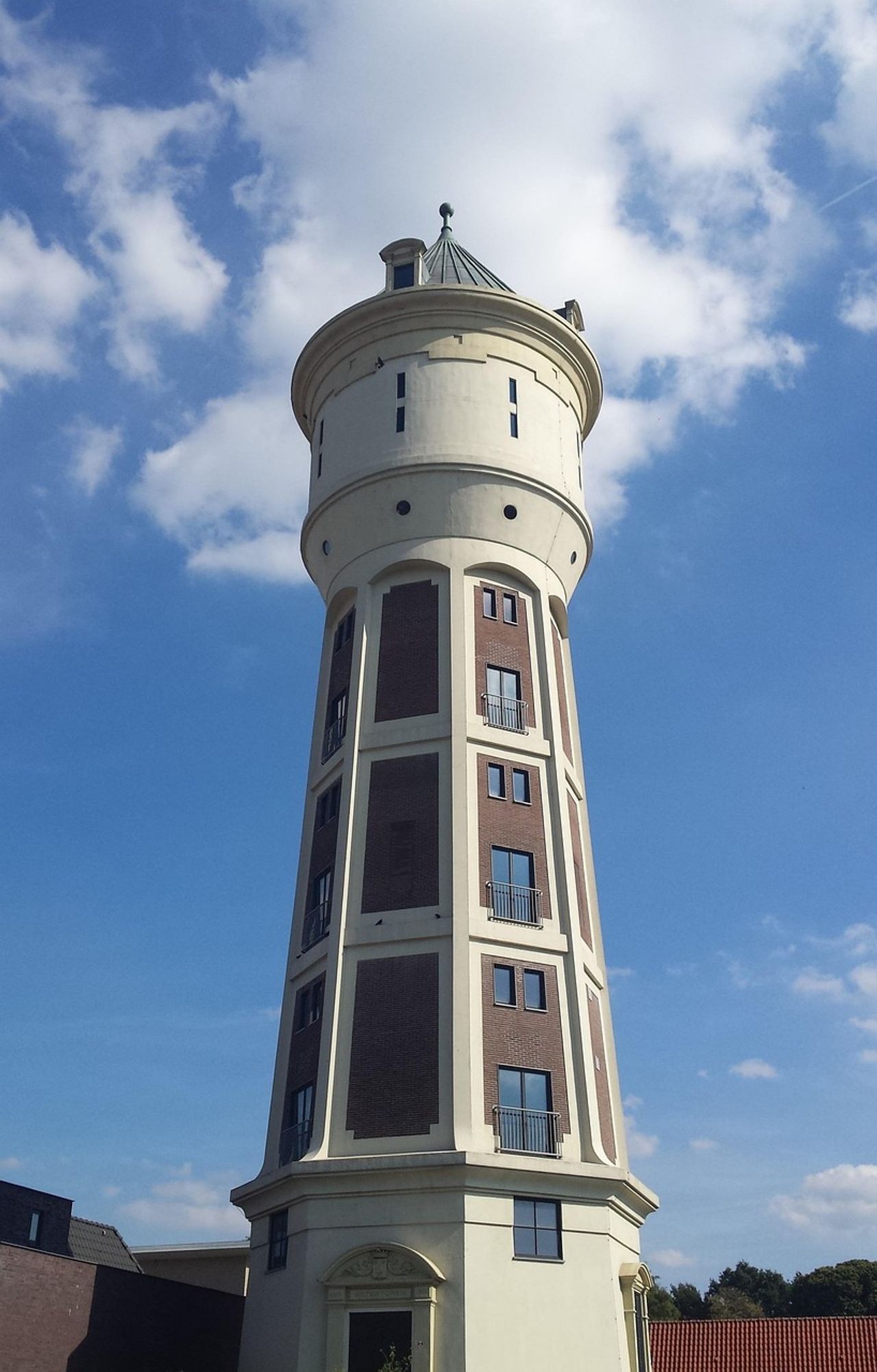 De watertoren in Roosendaal (bron: Pixabay).