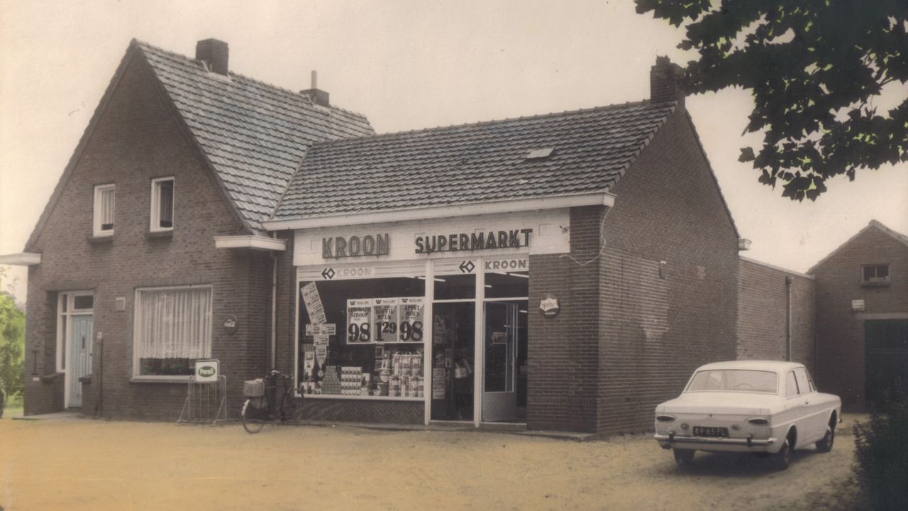 De familie had de supermarkt lange tijd aan huis (foto: familie Zwanenberg).