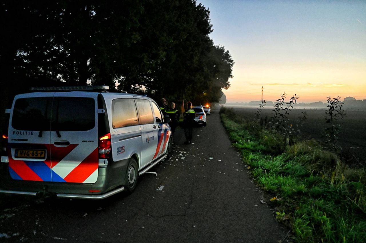 Het slachtoffer werd rond zeven uur zondagochtend gevonden (foto: Toby de Kort/Persbureau Heitink).