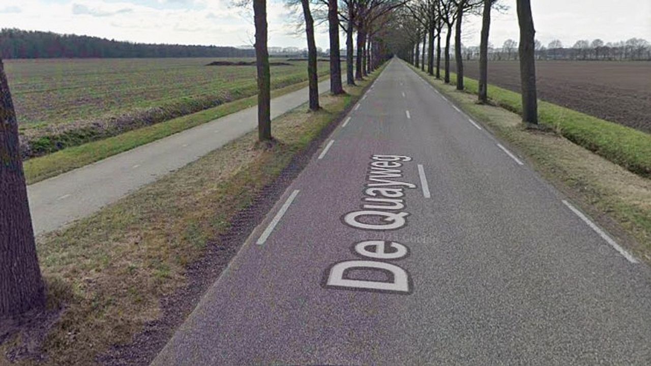 De bewuste weg waar het helemaal uit de hand liep (foto: Google Street View).
