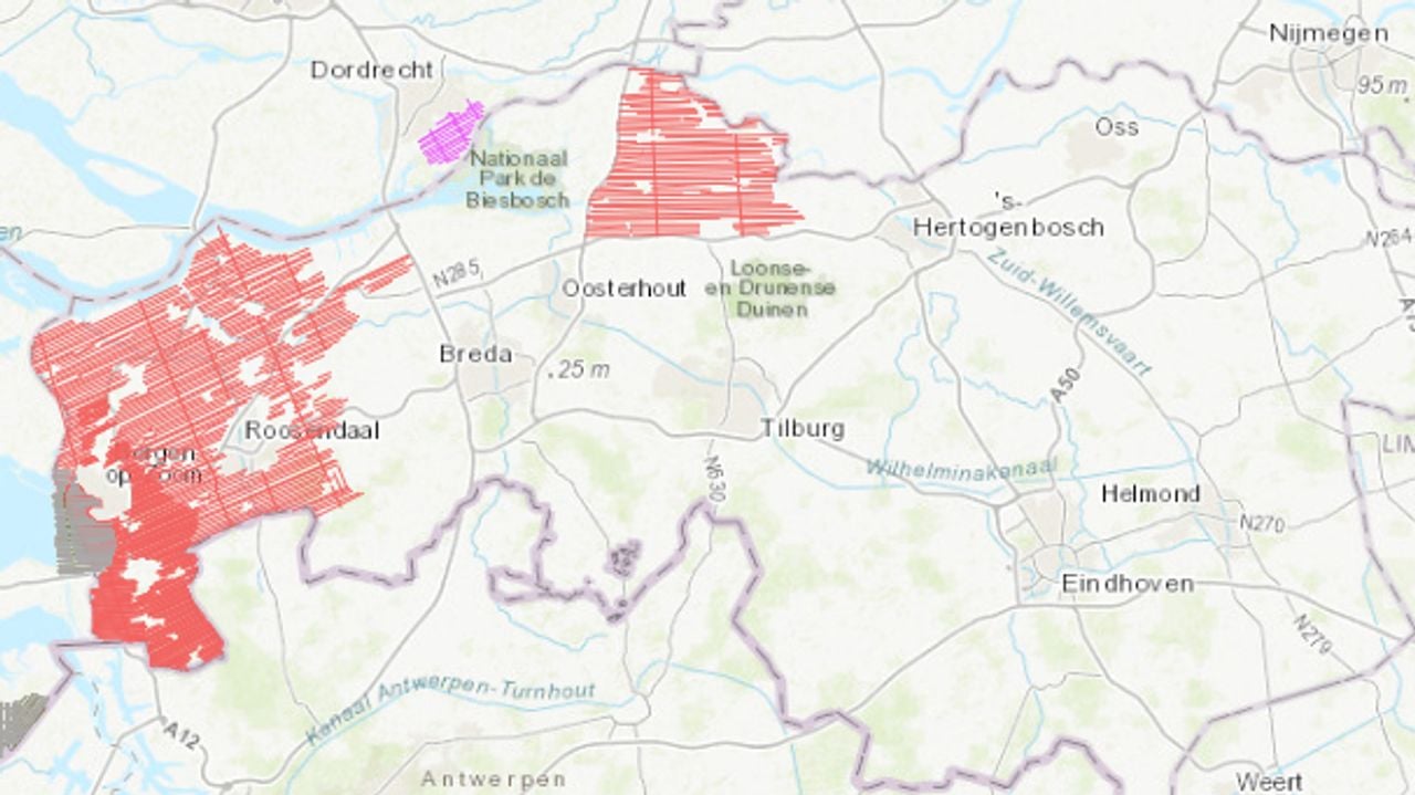 In de rode gebieden vliegt de helikopter (kaart: Freshem).
