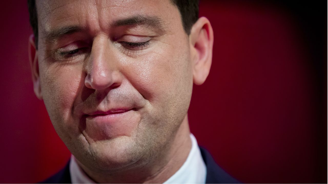 De PvdA leed onder lijsttrekker Lodewijk Asscher een enorme nederlaag tijdens de landelijke verkiezingen vorig jaar. (Foto: ANP)