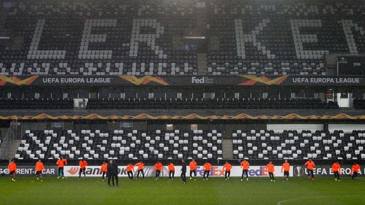 PSV traint in het stadion van Rosenborg BK (foto: Hollandse Hoogte). 