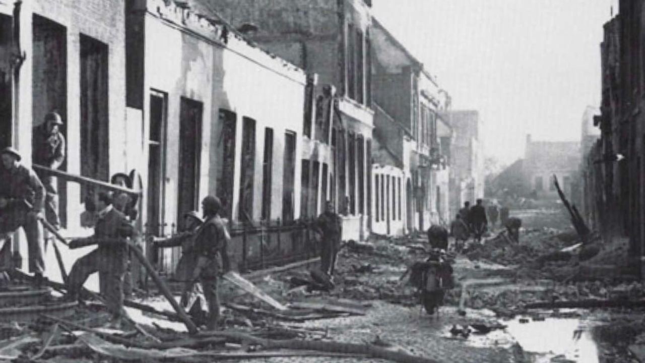 Ravage in Klundert enkele dagen na het bombardement