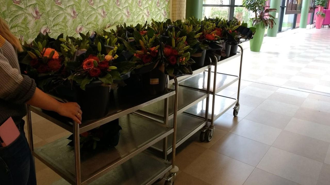 In totaal zijn 150 boeketten samengesteld.