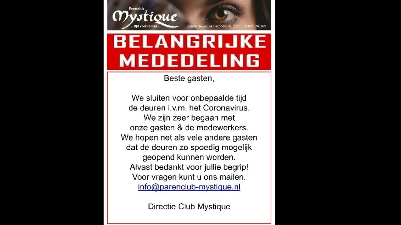 Deze poster hangt op de deur van parenclub Mystique (foto: Frank van Loon).
