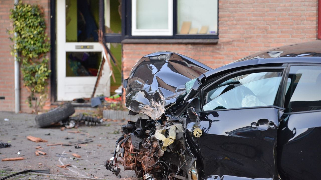 De schade is groot (foto: Perry Roovers/SQ Vision).