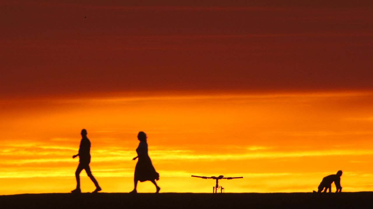 Als er wolken staan, zijn de luchten het mooist. (foto: Joris van Boven)