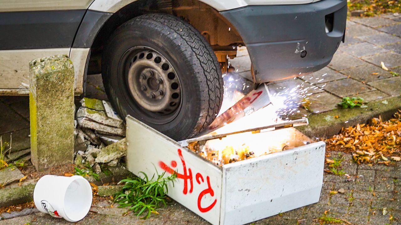 De vonken vlogen er vanaf (foto: Sem van Rijssel/SQ Vision Mediaprodukties).