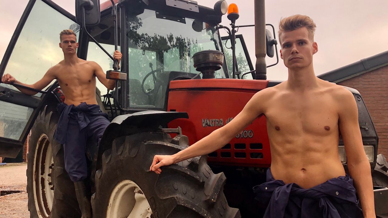 Erwin en Wouter doen al een aantal jaar modellenwerk (foto: Erik Peeters).